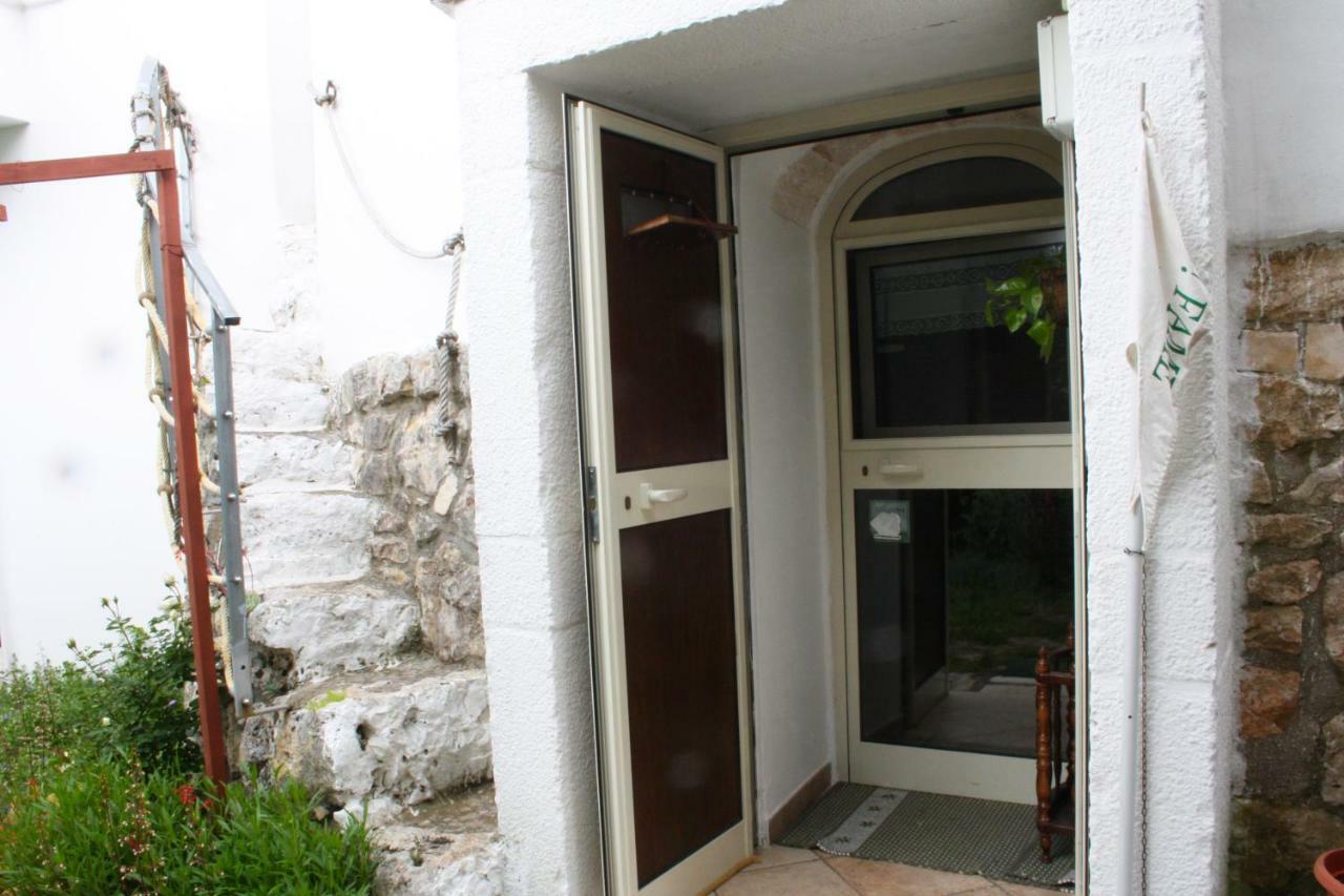 Mini Suite Alla Cascata Noci Exterior photo